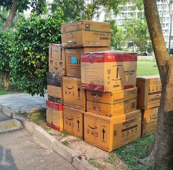 Max Packers and Movers